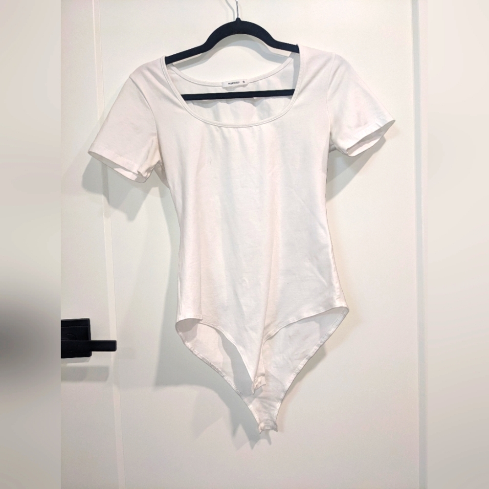 Medium, short sleeve, bodysuit